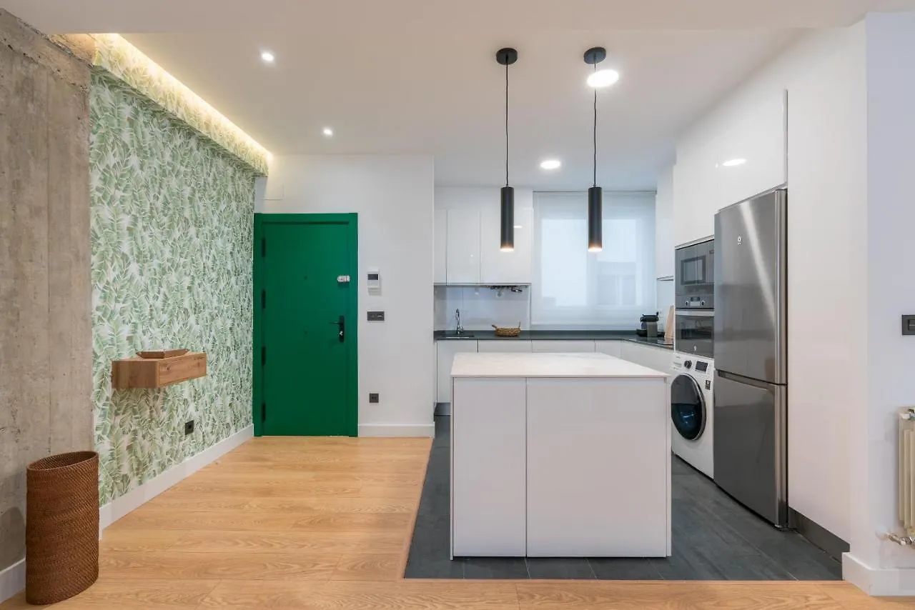 Tiboli Apartment By People Rentals Bilbao 0*,  Španělsko